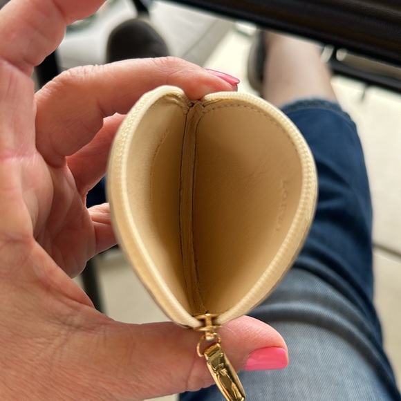 Loewe off white zippered small coin purse EUC authentic - Picture 4 of 11